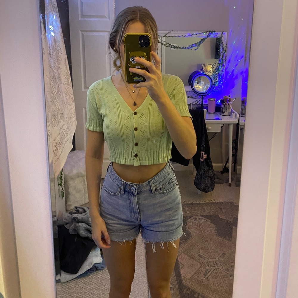 light green top